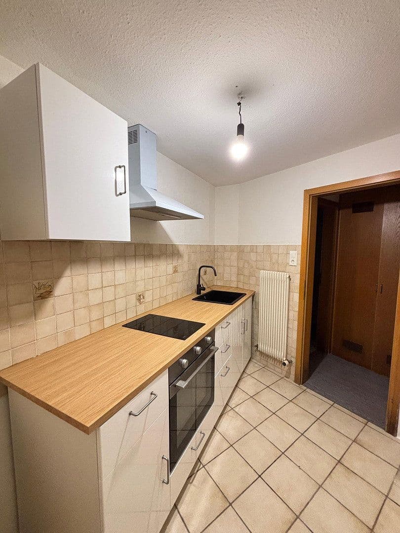 Prenájom bytu 1-izbový 38 m², Stuttgart, Bádensko-Wurttembersko Prenájom bytu 1-izbový 38 m², Stuttgart, Bádensko-Wurttembersko