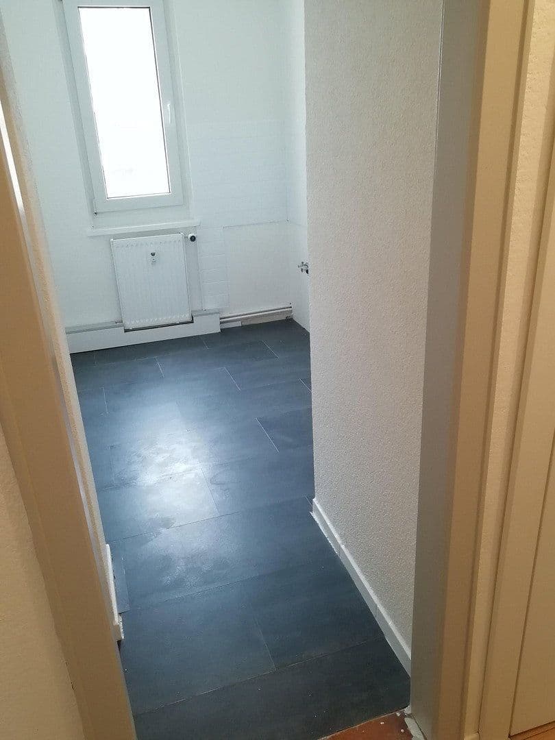 Prenájom bytu 3-izbový 60 m², Stöntzscherstraße 20, Pegau, Sasko Prenájom bytu 3-izbový 60 m², Stöntzscherstraße 20, Pegau, Sasko