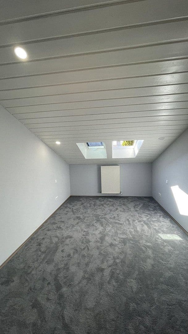 Prenájom bytu 4-izbový 90 m², Eching, Bavorsko Prenájom bytu 4-izbový 90 m², Eching, Bavorsko
