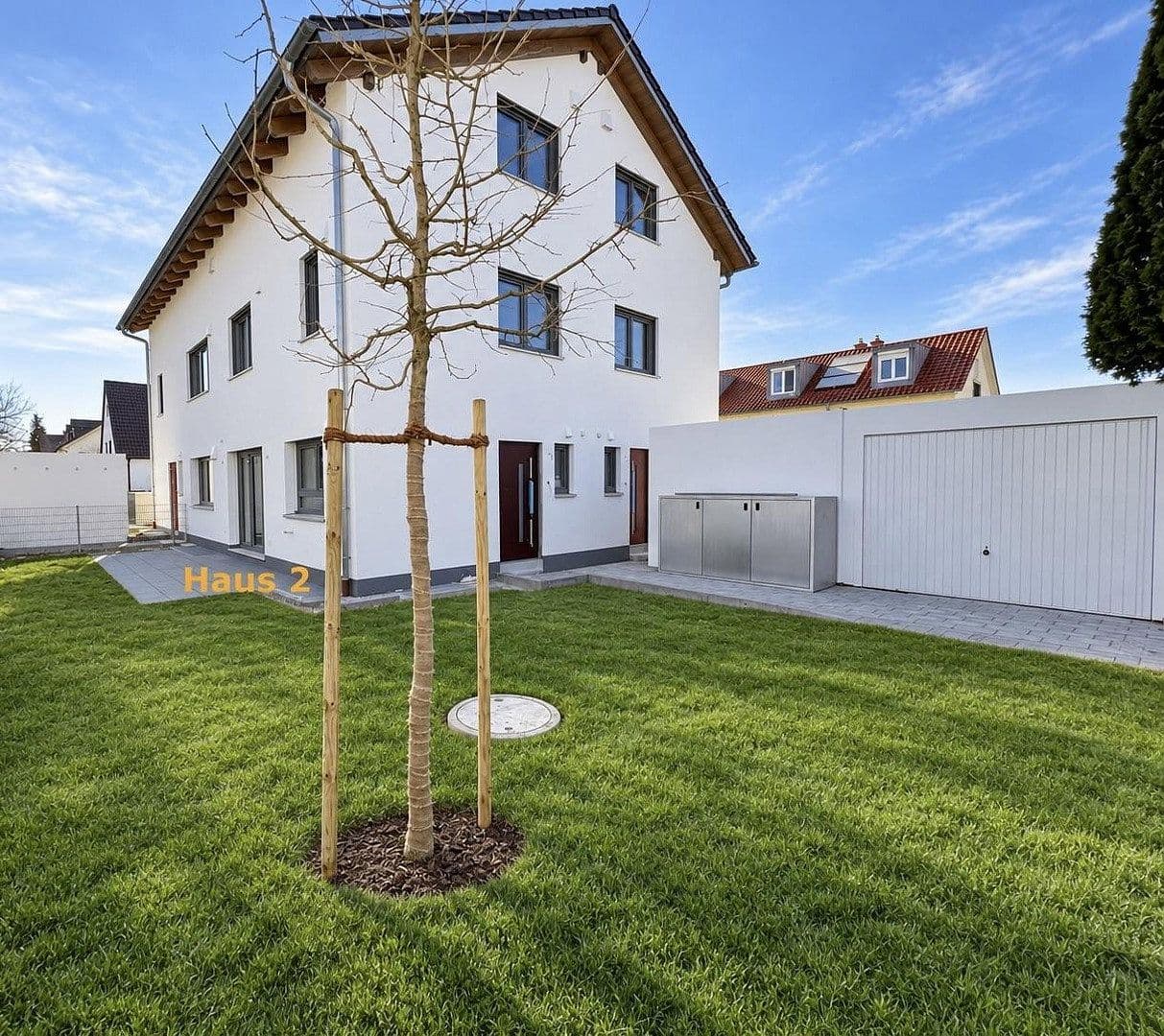 Prenájom domu 131 m², pozemok 200 m², Am Wiesrain 16 A, München, Bavorsko Prenájom domu 131 m², pozemok 200 m², Am Wiesrain 16 A, München, Bavorsko