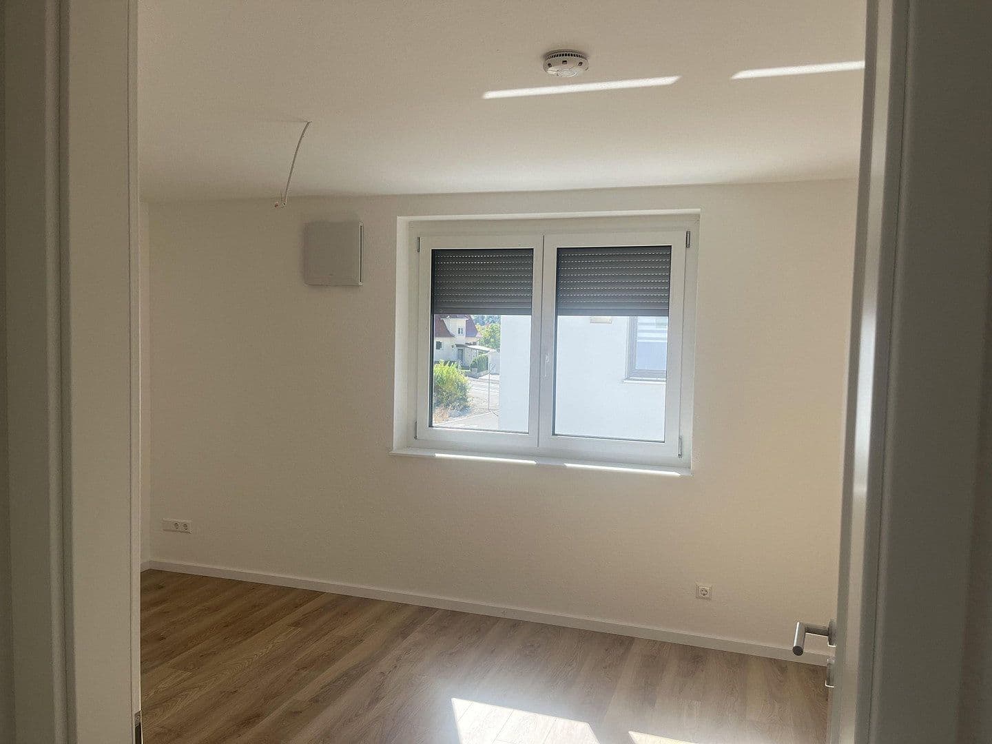 Prenájom bytu 3-izbový 85 m², Am Alten Sportplatz, Wurmlingen, Bádensko-Wurttembersko Prenájom bytu 3-izbový 85 m², Am Alten Sportplatz, Wurmlingen, Bádensko-Wurttembersko