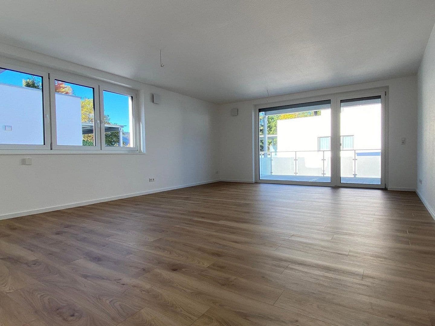 Prenájom bytu 3-izbový 85 m², Am Alten Sportplatz, Wurmlingen, Bádensko-Wurttembersko Prenájom bytu 3-izbový 85 m², Am Alten Sportplatz, Wurmlingen, Bádensko-Wurttembersko