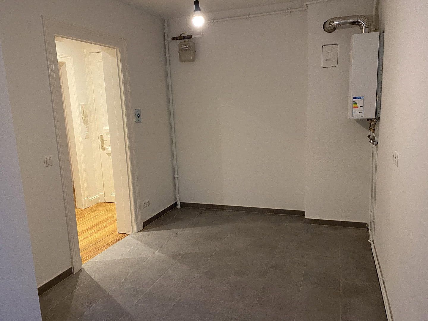 Predaj bytu 2-izbový 39 m², Hamburg, Hamburg Predaj bytu 2-izbový 39 m², Hamburg, Hamburg
