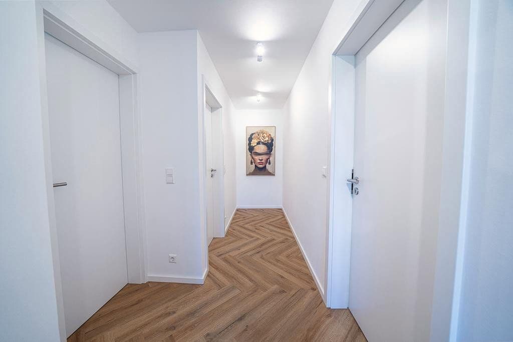 Predaj domu 201 m², pozemok 390 m², Freiberg am Neckar, Bádensko-Wurttembersko Predaj domu 201 m², pozemok 390 m², Freiberg am Neckar, Bádensko-Wurttembersko