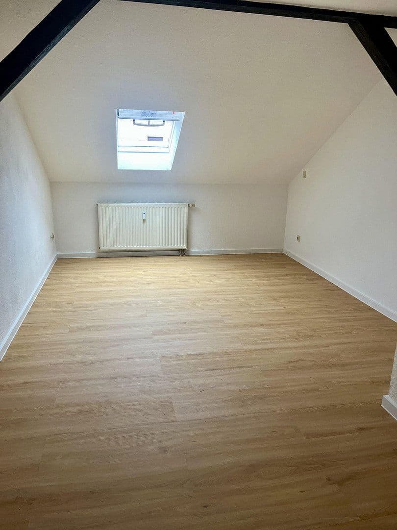 Prenájom bytu 3-izbový 66 m², Halle Saale, Sasko-Anhaltsko Prenájom bytu 3-izbový 66 m², Halle Saale, Sasko-Anhaltsko