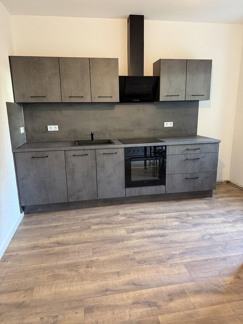 Prenájom bytu 2-izbový 59 m², Heinrichstraße 96, Darmstadt, Hesensko Prenájom bytu 2-izbový 59 m², Heinrichstraße 96, Darmstadt, Hesensko
