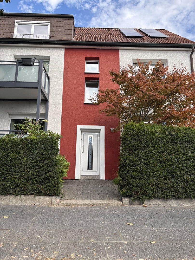 Prenájom bytu 3-izbový 79 m², Essen, Severné Porýnie - Westfálsko Prenájom bytu 3-izbový 79 m², Essen, Severné Porýnie - Westfálsko