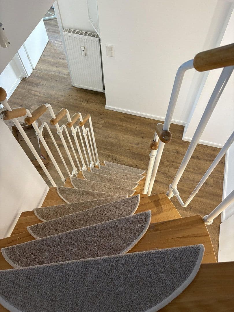 Prenájom bytu 3-izbový 79 m², Essen, Severné Porýnie - Westfálsko Prenájom bytu 3-izbový 79 m², Essen, Severné Porýnie - Westfálsko