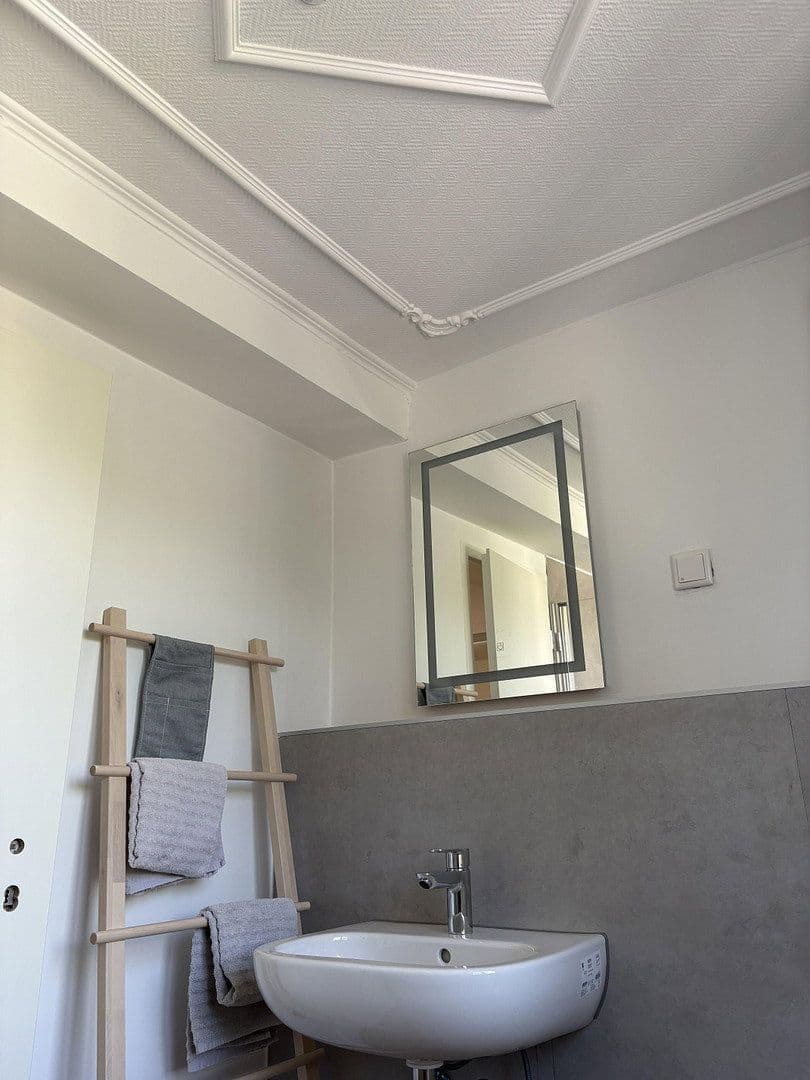 Prenájom bytu 3-izbový 79 m², Essen, Severné Porýnie - Westfálsko Prenájom bytu 3-izbový 79 m², Essen, Severné Porýnie - Westfálsko