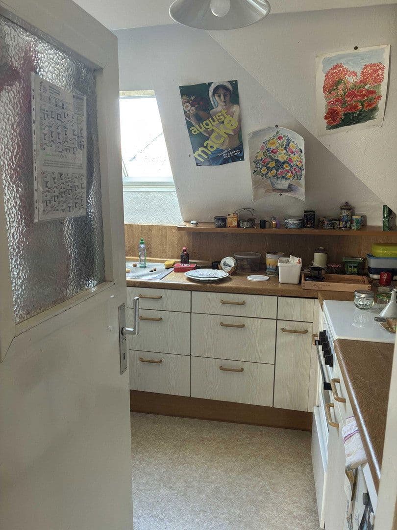 Predaj domu 260 m², pozemok 160 m², Hugenottenstr. 94, Friedrichsdorf, Hesensko Predaj domu 260 m², pozemok 160 m², Hugenottenstr. 94, Friedrichsdorf, Hesensko