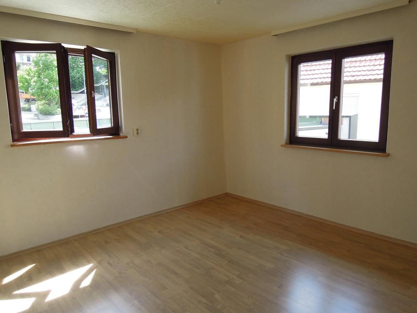 Prenájom bytu 2-izbový 50 m², Böblingen, Bádensko-Wurttembersko Prenájom bytu 2-izbový 50 m², Böblingen, Bádensko-Wurttembersko