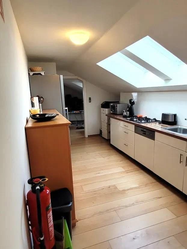 Prenájom bytu 3-izbový 116 m², Bischofsheim, Hesensko Prenájom bytu 3-izbový 116 m², Bischofsheim, Hesensko