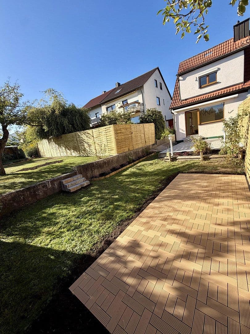 Predaj domu 100 m², pozemok 477 m², Zirndorf, Bavorsko Predaj domu 100 m², pozemok 477 m², Zirndorf, Bavorsko