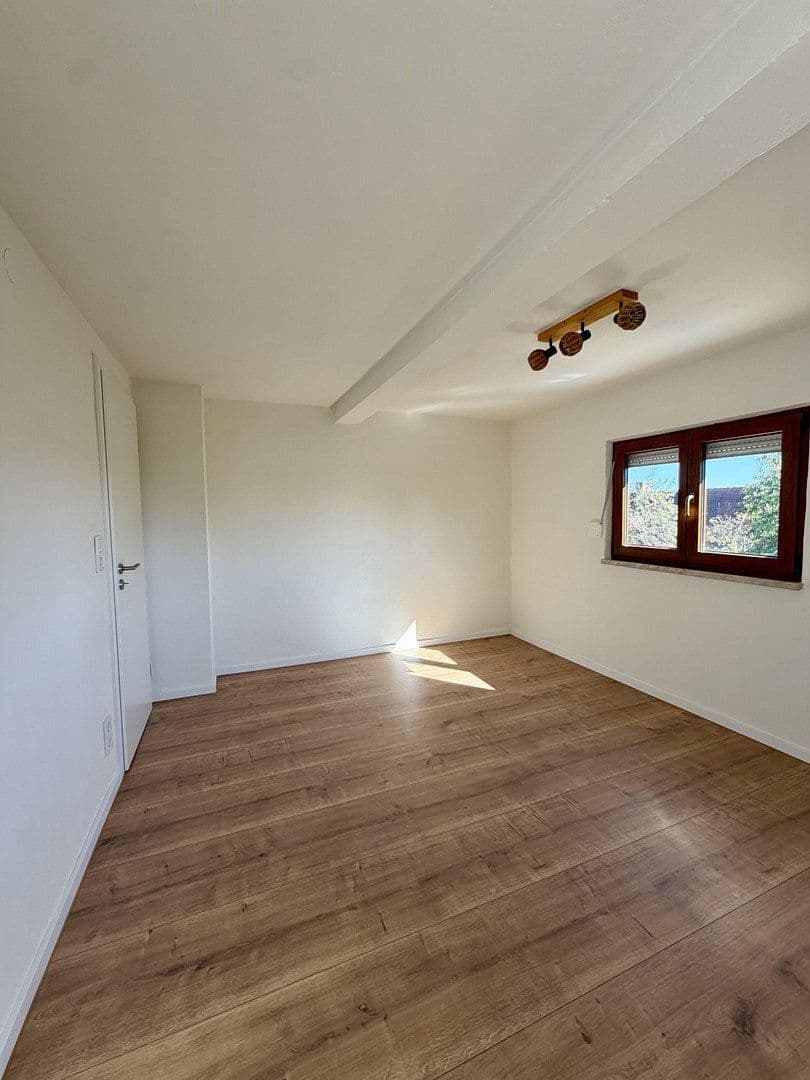 Predaj domu 100 m², pozemok 477 m², Zirndorf, Bavorsko Predaj domu 100 m², pozemok 477 m², Zirndorf, Bavorsko