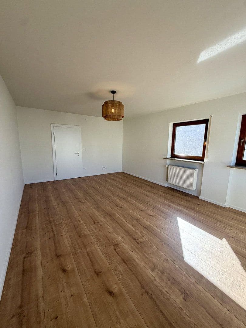 Predaj domu 100 m², pozemok 477 m², Zirndorf, Bavorsko Predaj domu 100 m², pozemok 477 m², Zirndorf, Bavorsko