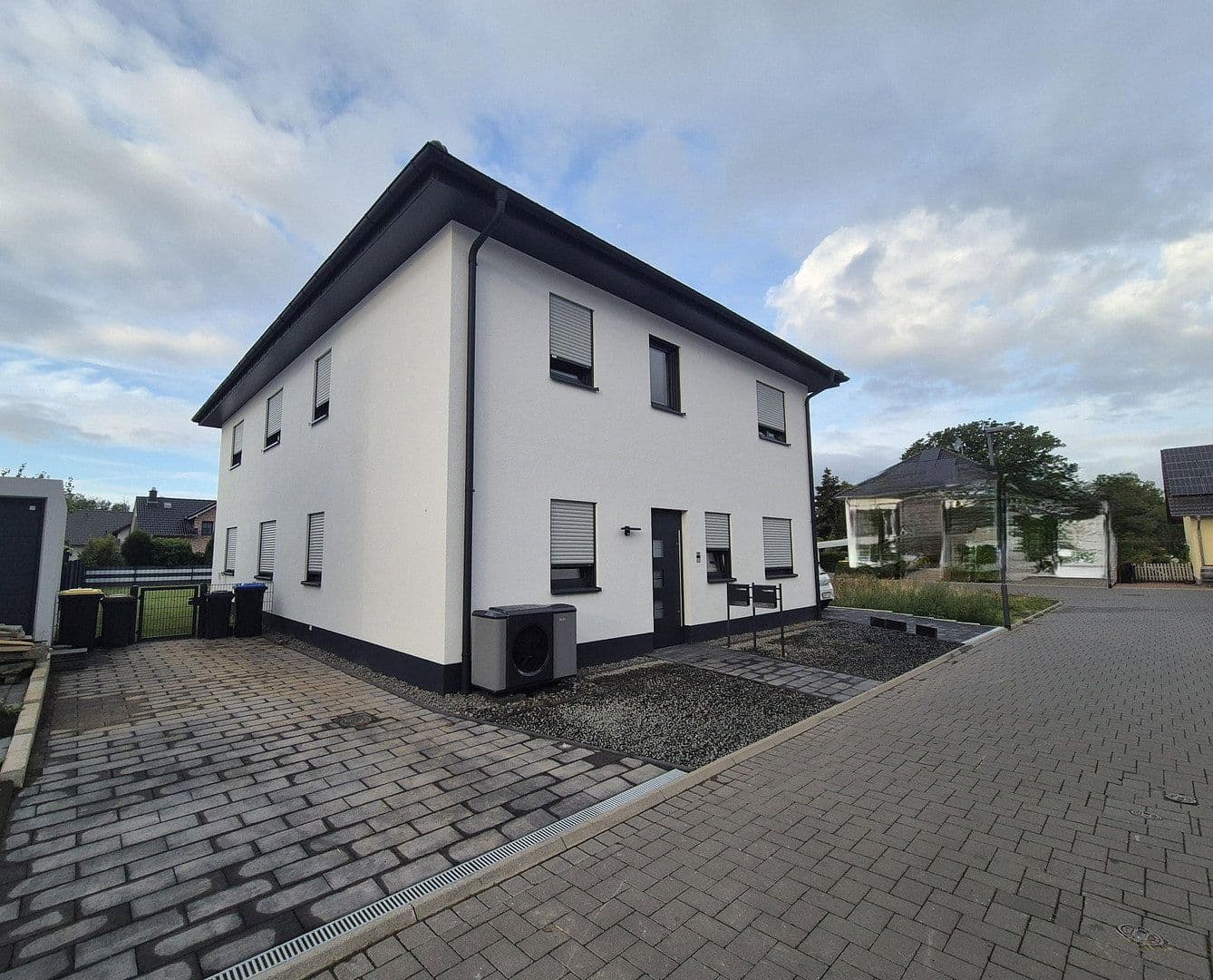 Predaj domu 223 m², pozemok 584 m², Euskirchen, Severné Porýnie - Westfálsko Predaj domu 223 m², pozemok 584 m², Euskirchen, Severné Porýnie - Westfálsko