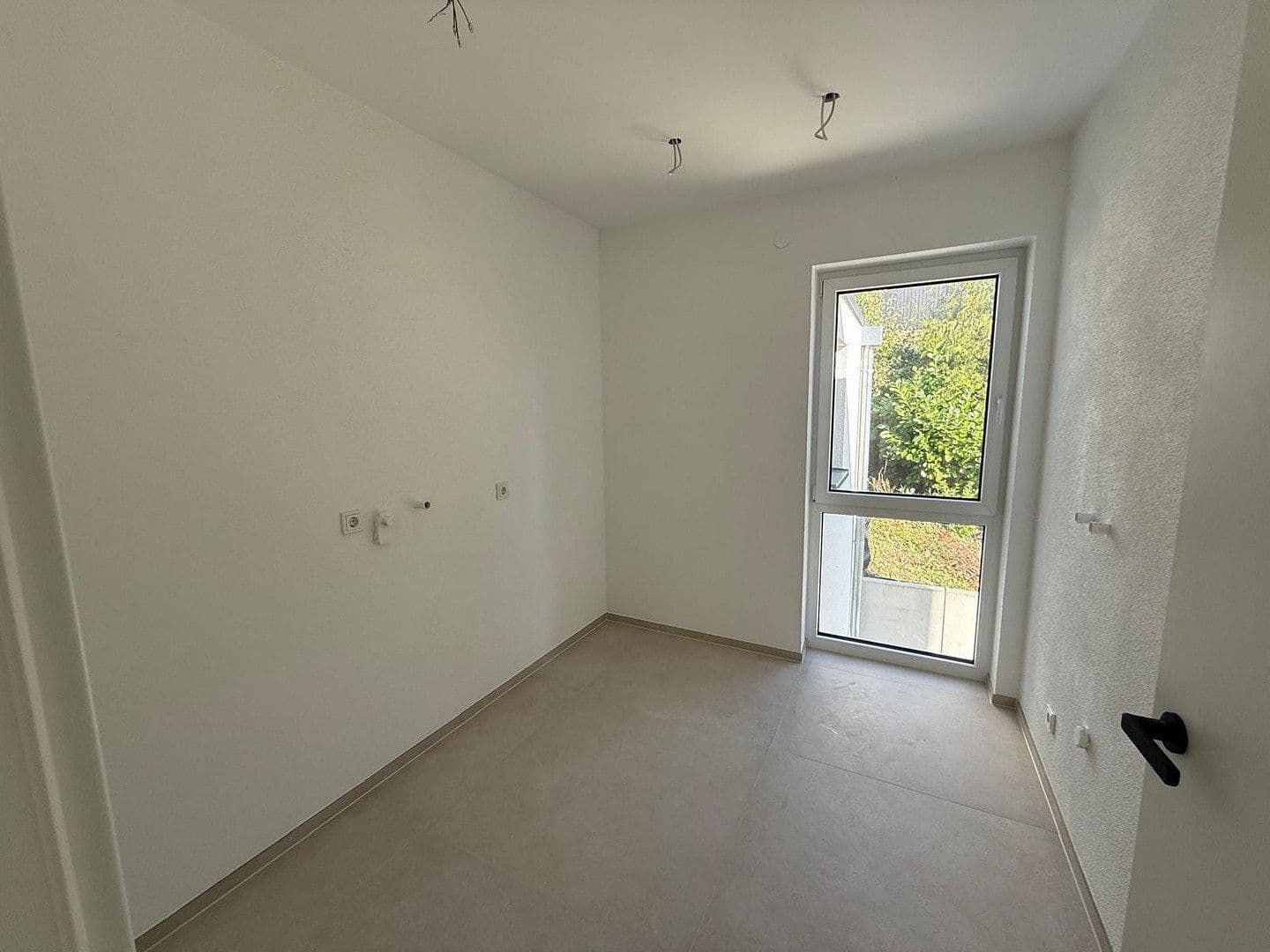Predaj domu 200 m², pozemok 690 m², Im Tannengarten 9, Hornbach, Porýnie-Falcko Predaj domu 200 m², pozemok 690 m², Im Tannengarten 9, Hornbach, Porýnie-Falcko
