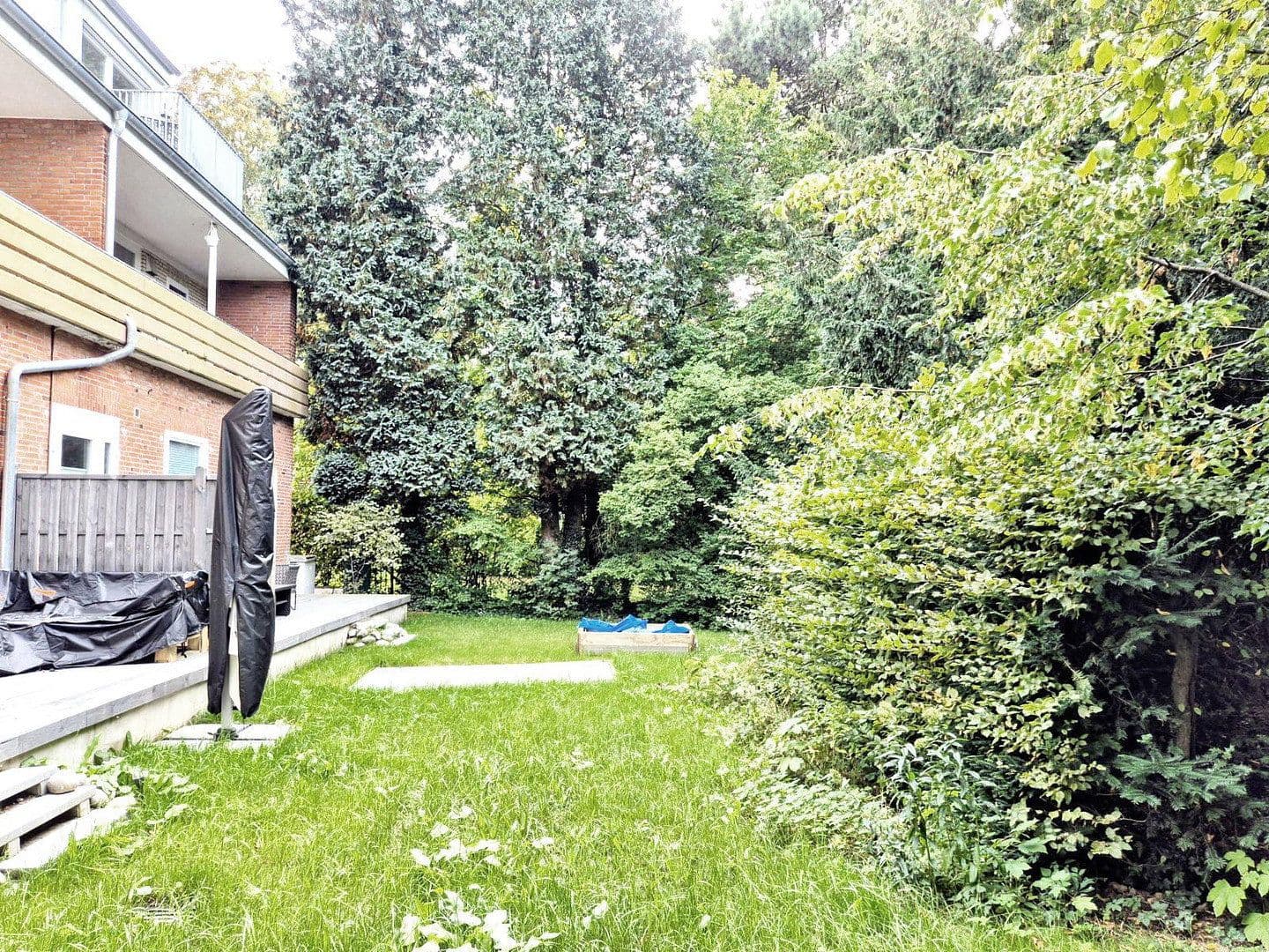 Prenájom bytu 3-izbový 107 m², Borsteler Chaussee 177, Hamburg, Hamburg Prenájom bytu 3-izbový 107 m², Borsteler Chaussee 177, Hamburg, Hamburg