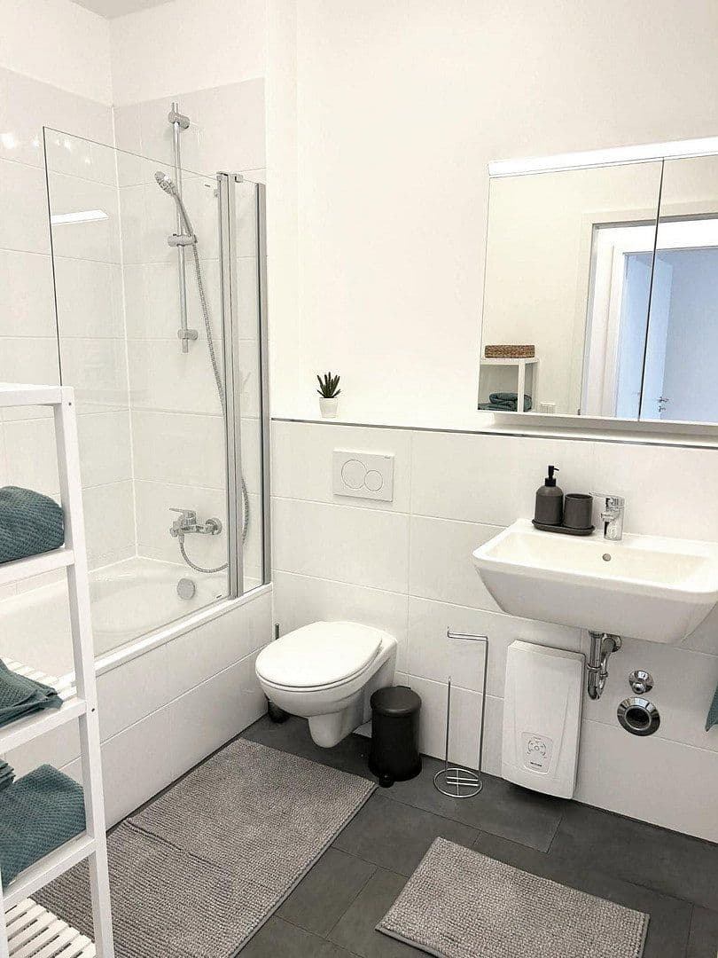 Prenájom bytu 3-izbový 107 m², Borsteler Chaussee 177, Hamburg, Hamburg Prenájom bytu 3-izbový 107 m², Borsteler Chaussee 177, Hamburg, Hamburg