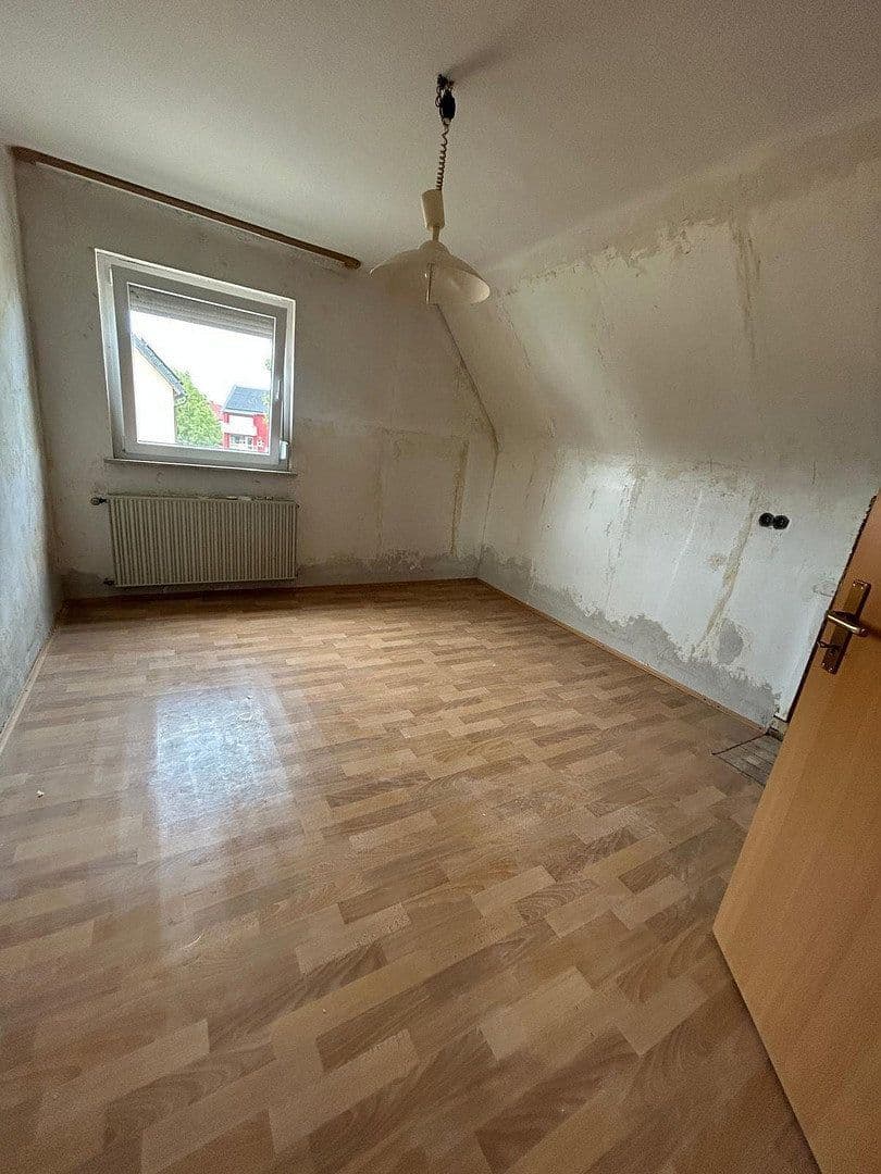 Prenájom domu 102 m², pozemok 322 m², Bad Friedrichshall, Bádensko-Wurttembersko Prenájom domu 102 m², pozemok 322 m², Bad Friedrichshall, Bádensko-Wurttembersko