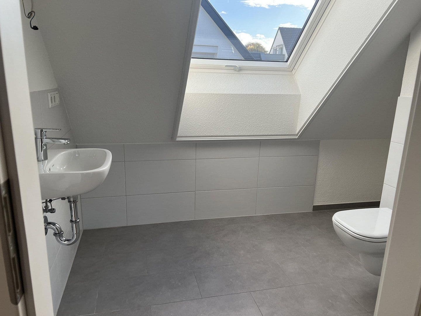 Prenájom bytu 5-izbový 102 m², Moltkestraße 69/1, Heilbronn, Bádensko-Wurttembersko Prenájom bytu 5-izbový 102 m², Moltkestraße 69/1, Heilbronn, Bádensko-Wurttembersko