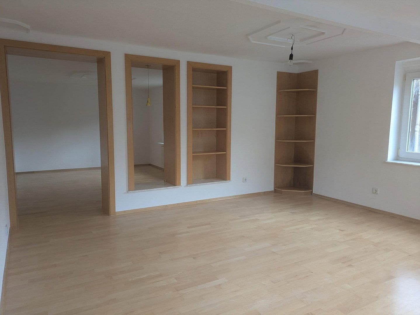 Prenájom domu 130 m², pozemok 300 m², Ranstadt, Hesensko Prenájom domu 130 m², pozemok 300 m², Ranstadt, Hesensko