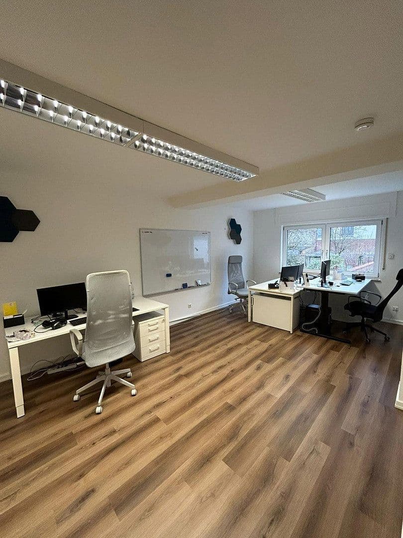 Predaj domu 583 m², pozemok 462 m², Wilhelmstr. 66, Siegburg, Severné Porýnie - Westfálsko Predaj domu 583 m², pozemok 462 m², Wilhelmstr. 66, Siegburg, Severné Porýnie - Westfálsko
