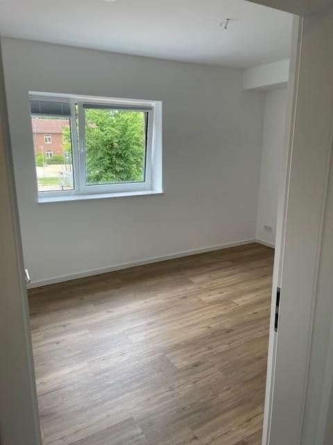 Prenájom bytu 2-izbový 53 m², Carl-Goerdeler-Weg 1, Stade, Dolné Sasko Prenájom bytu 2-izbový 53 m², Carl-Goerdeler-Weg 1, Stade, Dolné Sasko