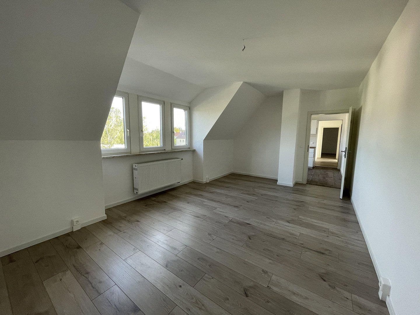 Prenájom bytu 3-izbový 80 m², Siedlung 21a, Geithain, Sasko Prenájom bytu 3-izbový 80 m², Siedlung 21a, Geithain, Sasko
