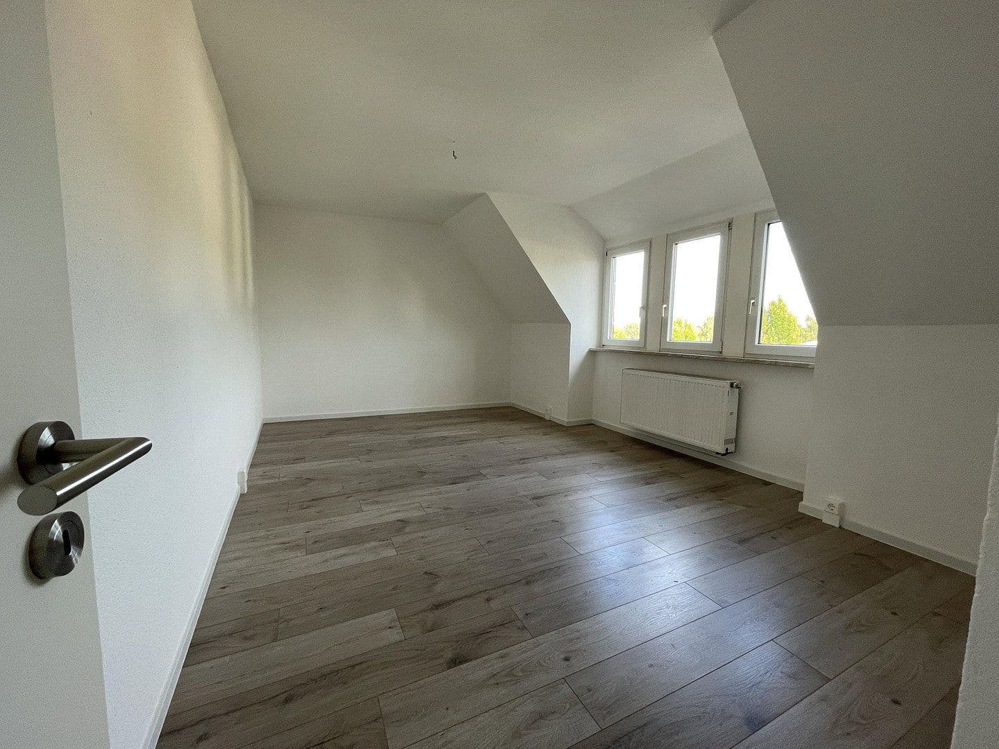 Prenájom bytu 3-izbový 80 m², Siedlung 21a, Geithain, Sasko Prenájom bytu 3-izbový 80 m², Siedlung 21a, Geithain, Sasko