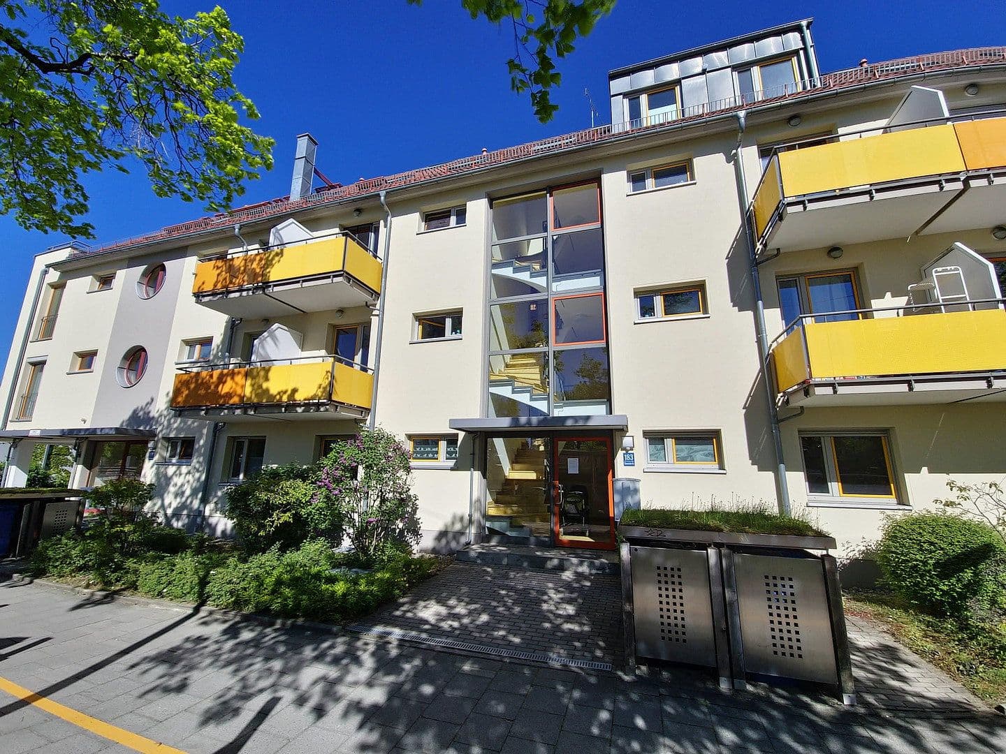 Predaj bytu 2-izbový 63 m², Fürstenrieder Straße 183, München, Bavorsko Predaj bytu 2-izbový 63 m², Fürstenrieder Straße 183, München, Bavorsko