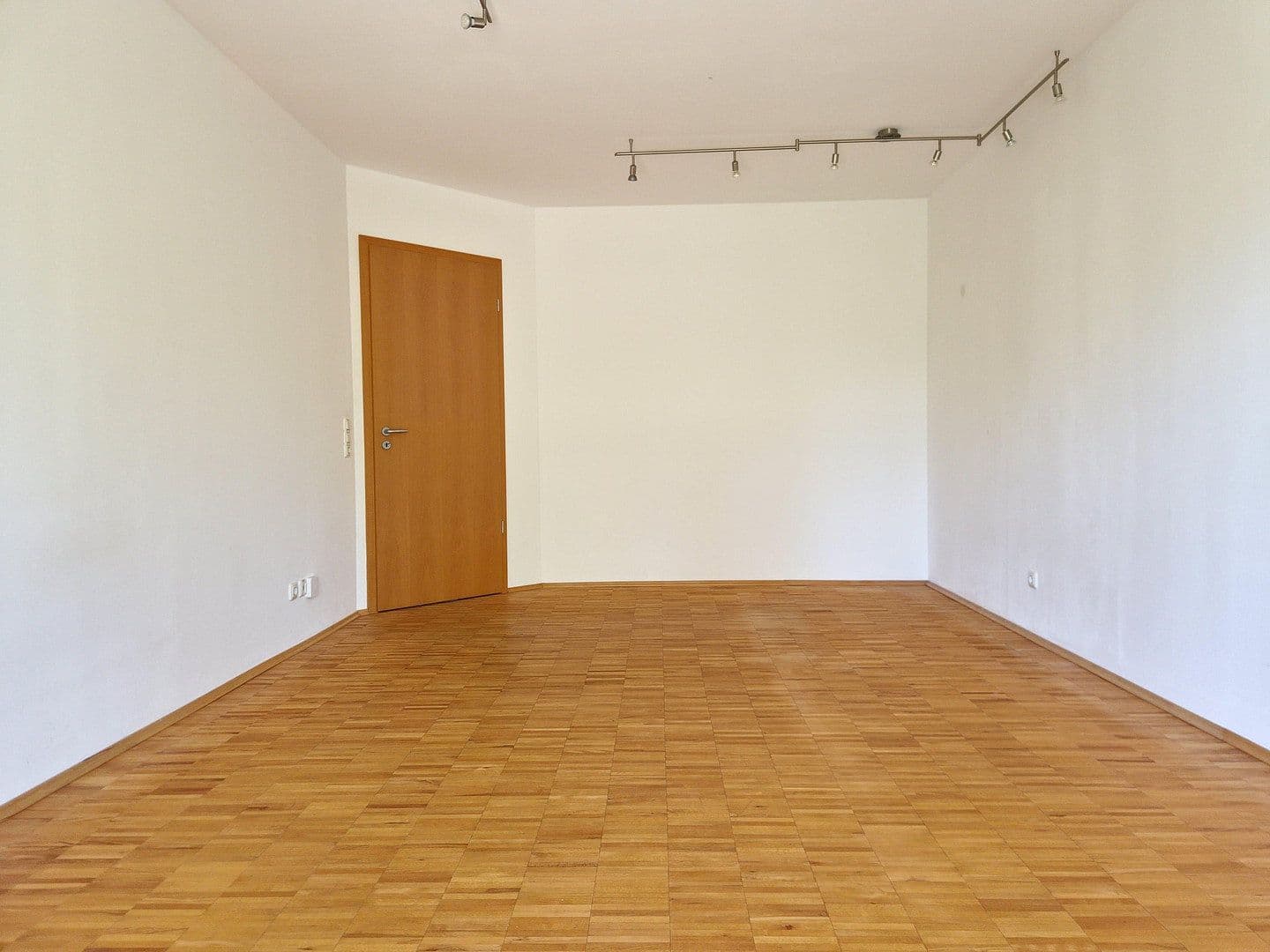Predaj bytu 2-izbový 63 m², Fürstenrieder Straße 183, München, Bavorsko Predaj bytu 2-izbový 63 m², Fürstenrieder Straße 183, München, Bavorsko