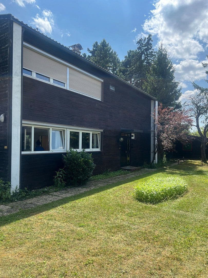 Predaj domu 240 m², pozemok 1.500 m², Wielandgasse 7, Wels, Horné Rakúsko Predaj domu 240 m², pozemok 1.500 m², Wielandgasse 7, Wels, Horné Rakúsko