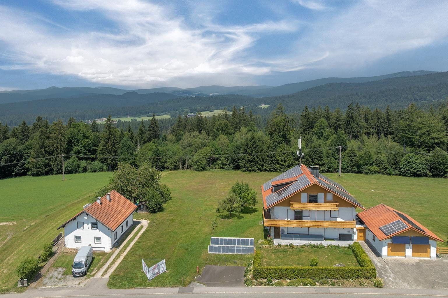Predaj pozemku 1.390 m², Herzogsreuter Straße, Hinterschmiding, Bavorsko Predaj pozemku 1.390 m², Herzogsreuter Straße, Hinterschmiding, Bavorsko