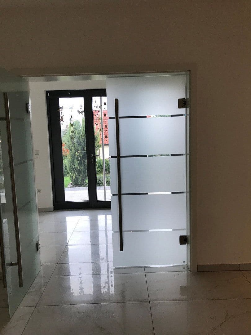 Predaj bytu 3-izbový 145 m², Nackenheim, Porýnie-Falcko Predaj bytu 3-izbový 145 m², Nackenheim, Porýnie-Falcko