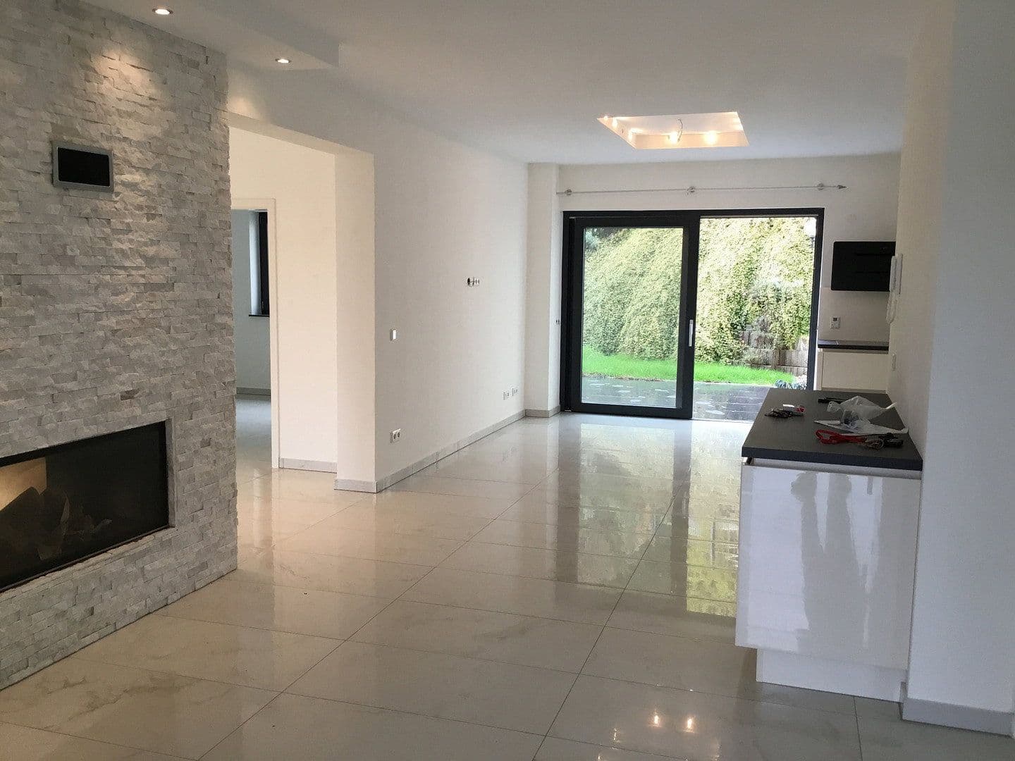 Predaj bytu 3-izbový 145 m², Nackenheim, Porýnie-Falcko Predaj bytu 3-izbový 145 m², Nackenheim, Porýnie-Falcko