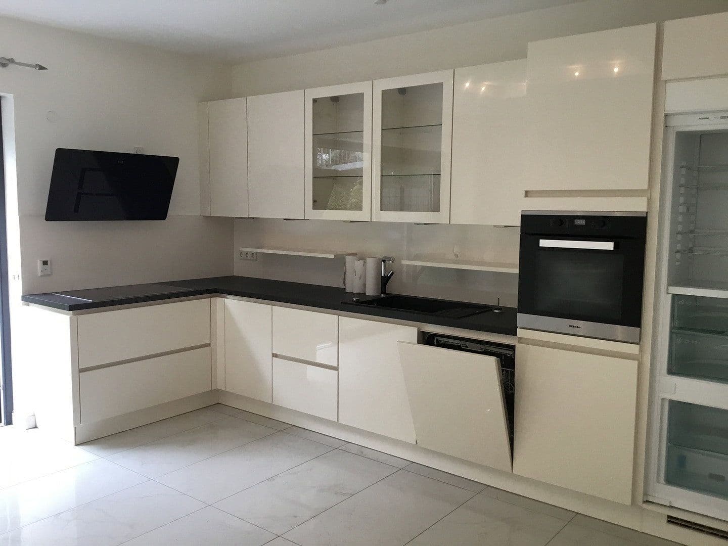 Predaj bytu 3-izbový 145 m², Nackenheim, Porýnie-Falcko Predaj bytu 3-izbový 145 m², Nackenheim, Porýnie-Falcko
