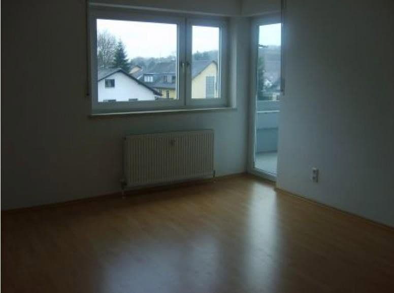 Predaj bytu 4-izbový 87 m², Grenzstraße 40, Obertshausen, Hesensko Predaj bytu 4-izbový 87 m², Grenzstraße 40, Obertshausen, Hesensko