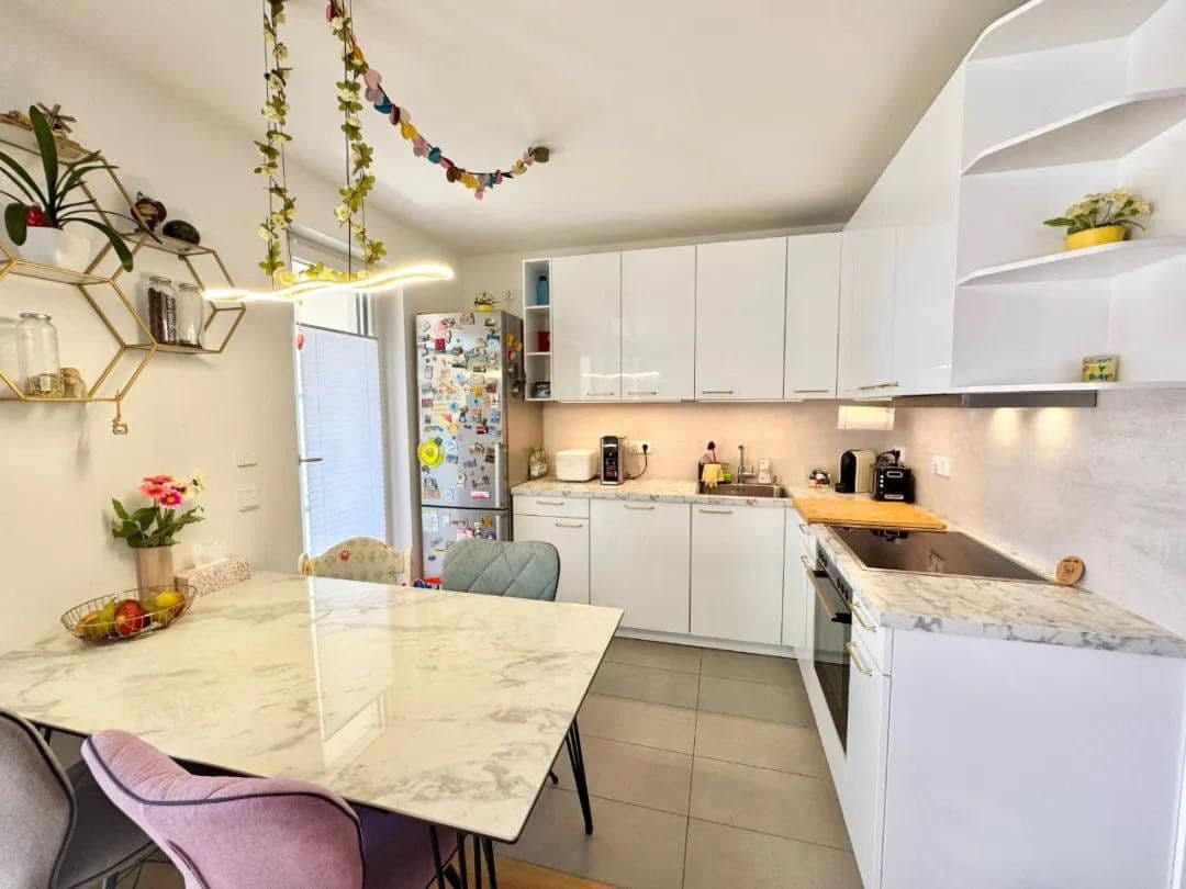Predaj bytu 3-izbový 82 m², München, Bavorsko Predaj bytu 3-izbový 82 m², München, Bavorsko