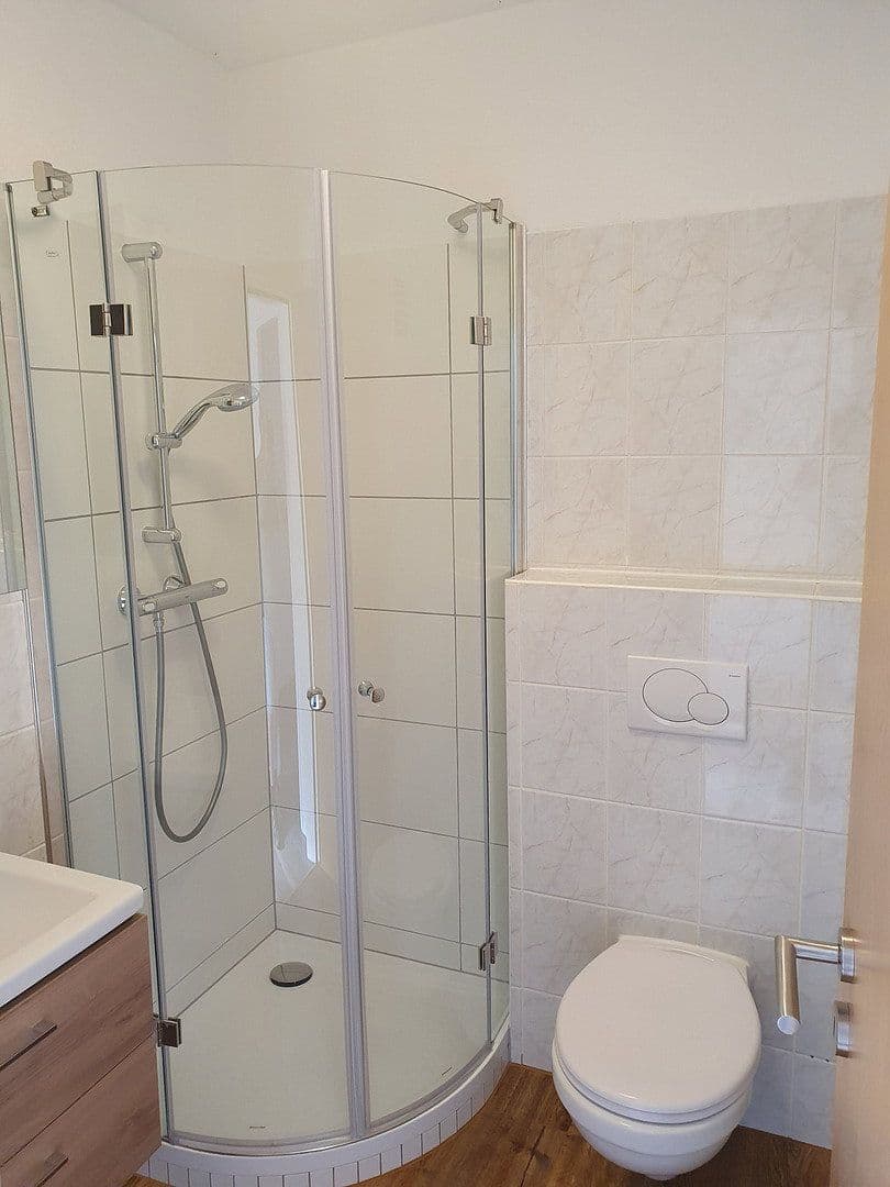 Predaj domu 65 m², pozemok 120 m², Alte Dorfstr., Faßberg, Dolné Sasko Predaj domu 65 m², pozemok 120 m², Alte Dorfstr., Faßberg, Dolné Sasko