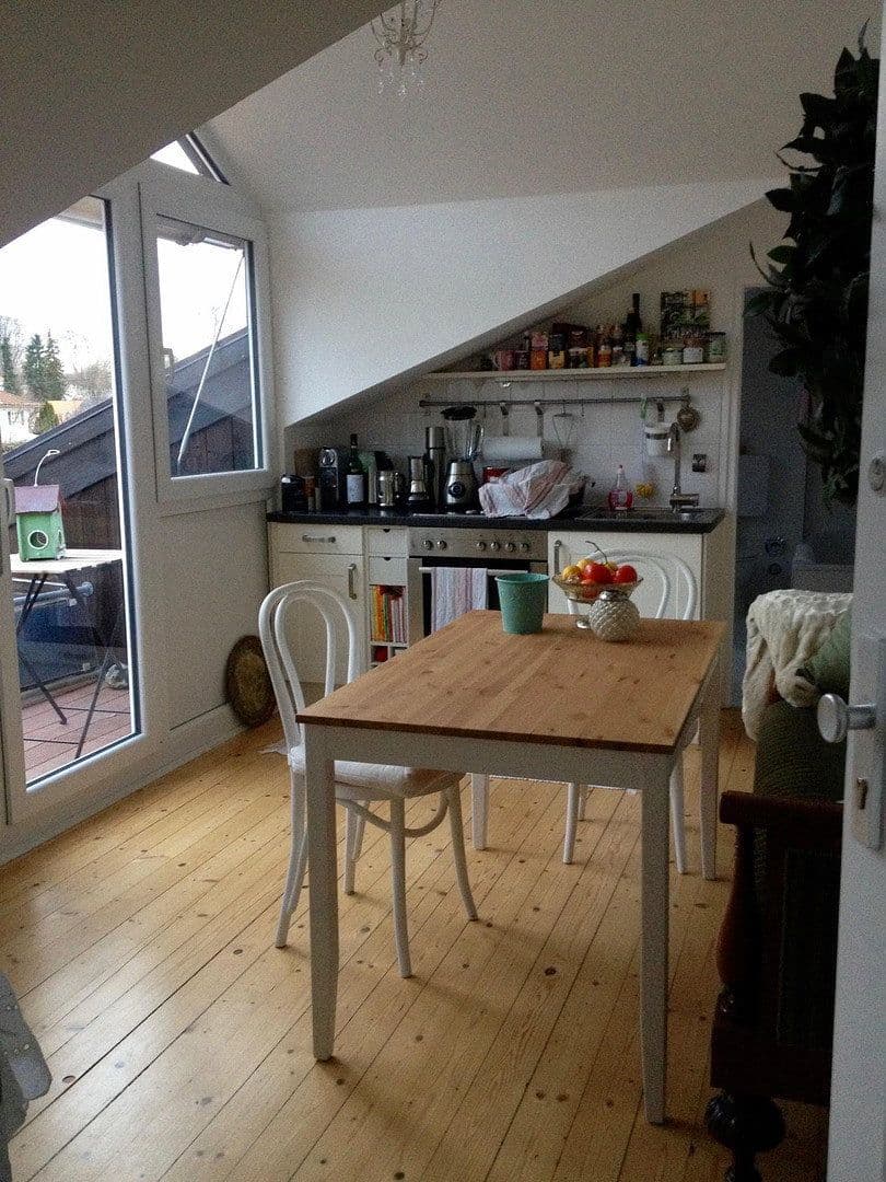 Prenájom bytu 2-izbový 57 m², Alpspitzstr. 16, Starnberg, Bavorsko Prenájom bytu 2-izbový 57 m², Alpspitzstr. 16, Starnberg, Bavorsko
