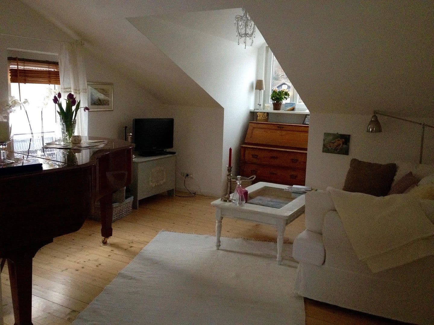 Prenájom bytu 2-izbový 57 m², Alpspitzstr. 16, Starnberg, Bavorsko Prenájom bytu 2-izbový 57 m², Alpspitzstr. 16, Starnberg, Bavorsko