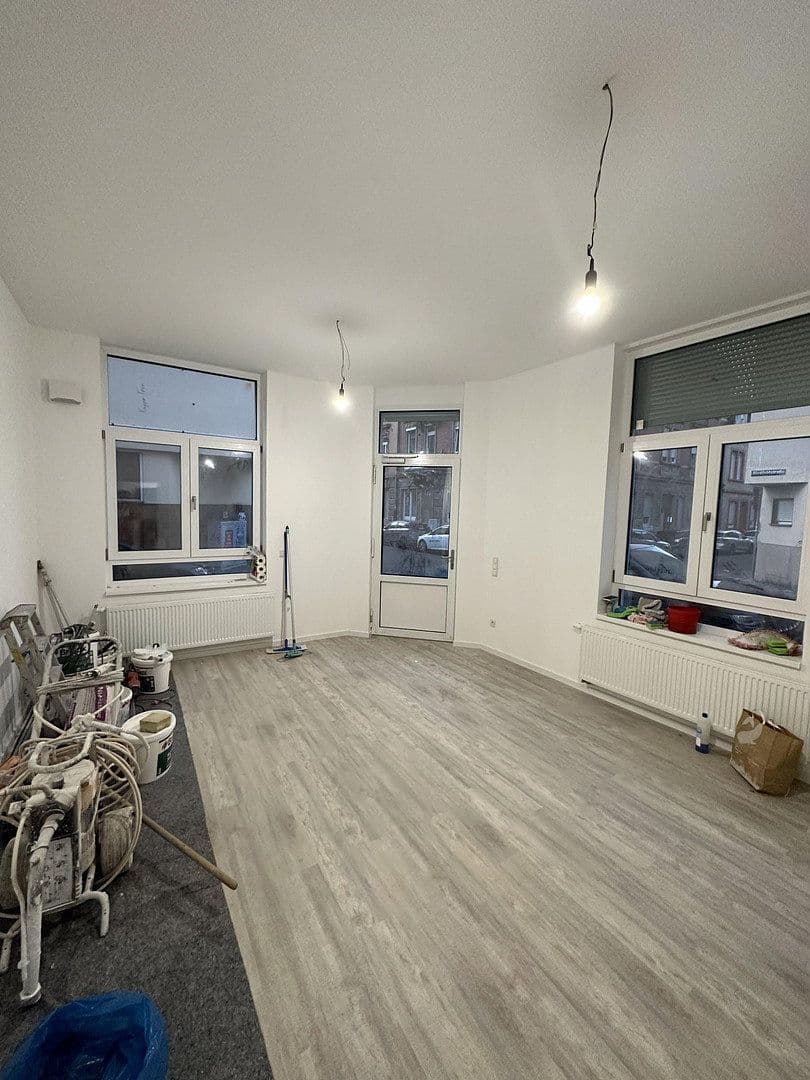 Predaj bytu 5-izbový 120 m², Mannheim, Bádensko-Wurttembersko Predaj bytu 5-izbový 120 m², Mannheim, Bádensko-Wurttembersko