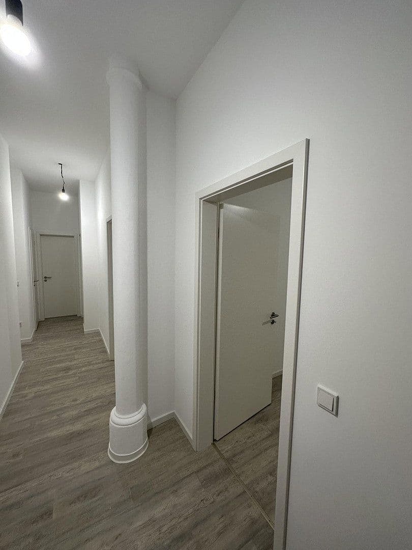 Predaj bytu 5-izbový 120 m², Mannheim, Bádensko-Wurttembersko Predaj bytu 5-izbový 120 m², Mannheim, Bádensko-Wurttembersko
