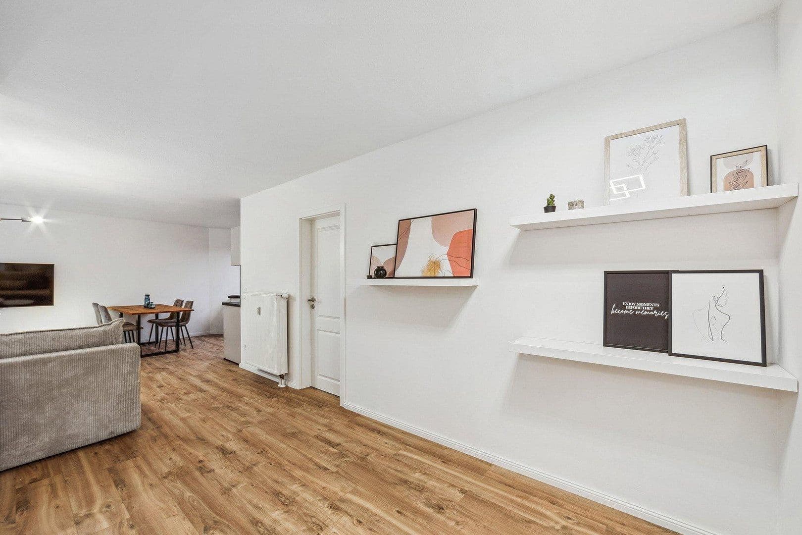 Prenájom bytu 2-izbový 69 m², Schweinauer Hauptstrasse 141, Nürnberg, Bavorsko Prenájom bytu 2-izbový 69 m², Schweinauer Hauptstrasse 141, Nürnberg, Bavorsko