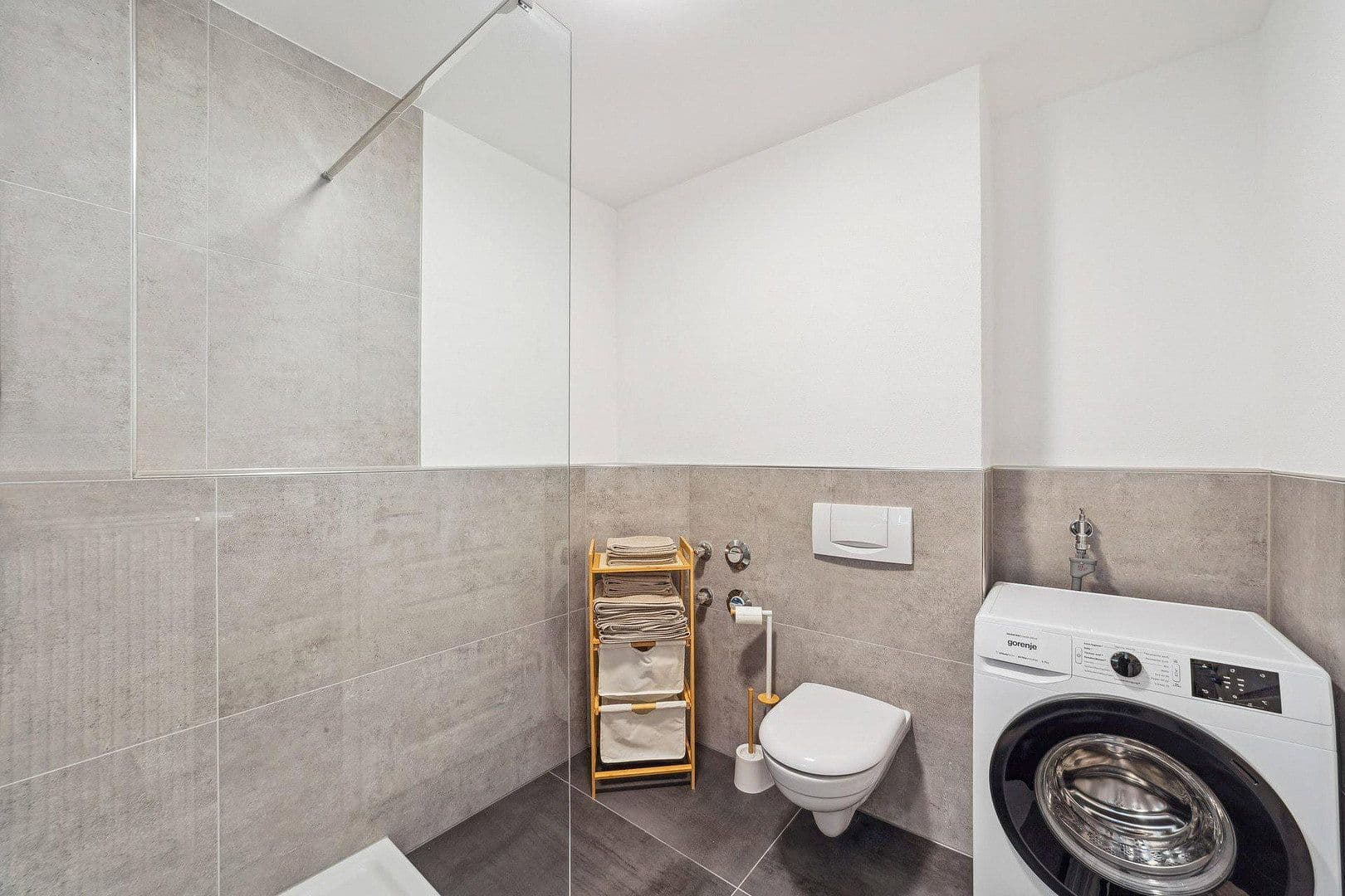 Prenájom bytu 2-izbový 69 m², Schweinauer Hauptstrasse 141, Nürnberg, Bavorsko Prenájom bytu 2-izbový 69 m², Schweinauer Hauptstrasse 141, Nürnberg, Bavorsko