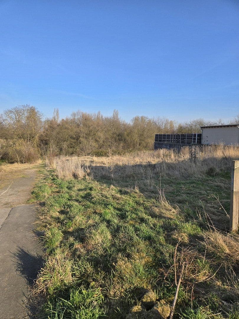 Predaj pozemku 832 m², Kinsheck 27, Langenlonsheim, Porýnie-Falcko Predaj pozemku 832 m², Kinsheck 27, Langenlonsheim, Porýnie-Falcko