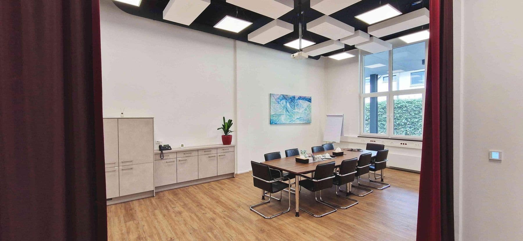 Prenájom kancelárie 1.160 m², Hürth, Severné Porýnie - Westfálsko Prenájom kancelárie 1.160 m², Hürth, Severné Porýnie - Westfálsko