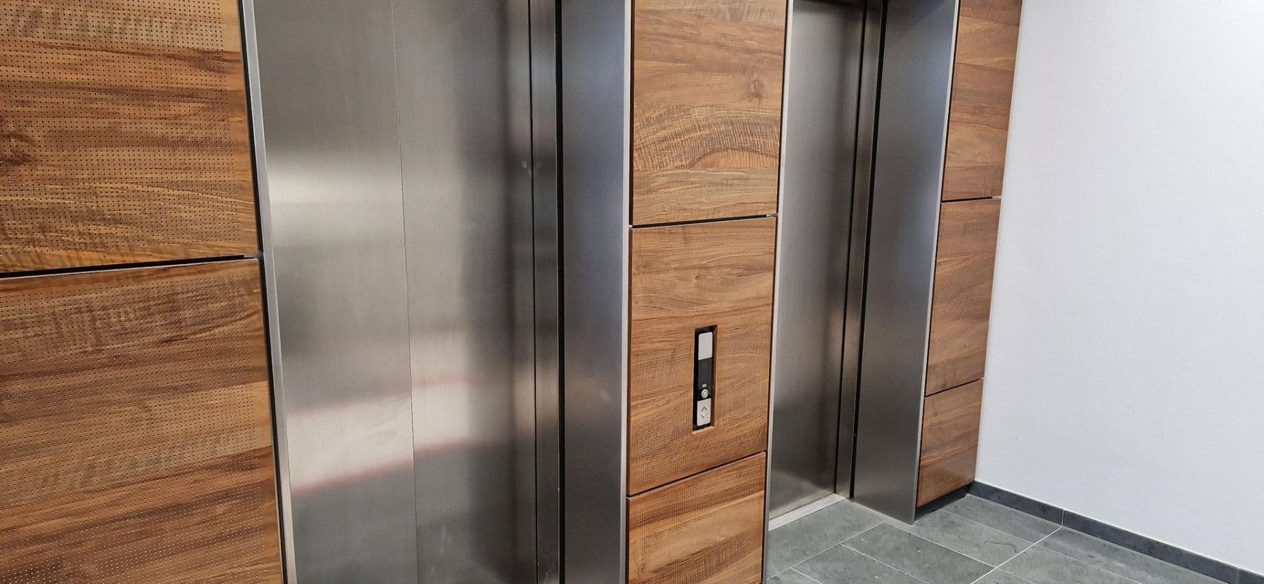 Prenájom kancelárie 325 m², Wagner-Regeny-Str. 25, Berlin, Berlín Prenájom kancelárie 325 m², Wagner-Regeny-Str. 25, Berlin, Berlín