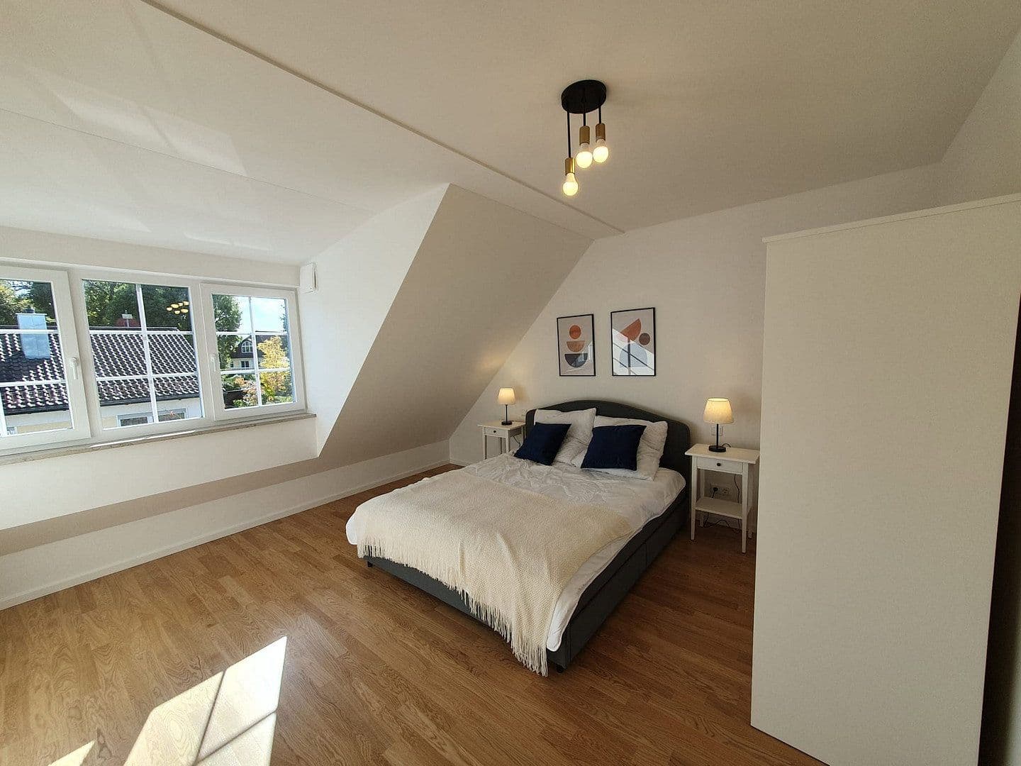 Prenájom bytu 3-izbový 75 m², München, Bavorsko Prenájom bytu 3-izbový 75 m², München, Bavorsko